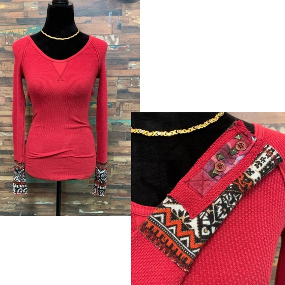 Free People Tops - 44. $25 FREE PEOPLE Long Sleeve Red Boho Stud Cuff Thermal Top